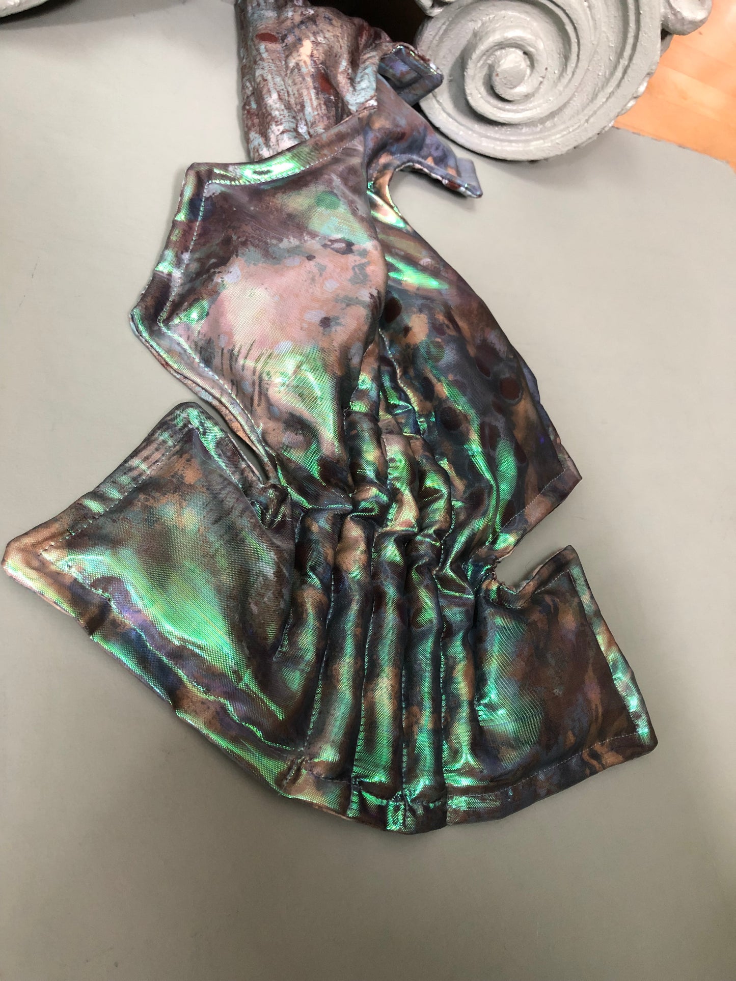 Zero left: Barnacle (cotton organza) — Deep Pressure Therapy | Cooling Compression Shark