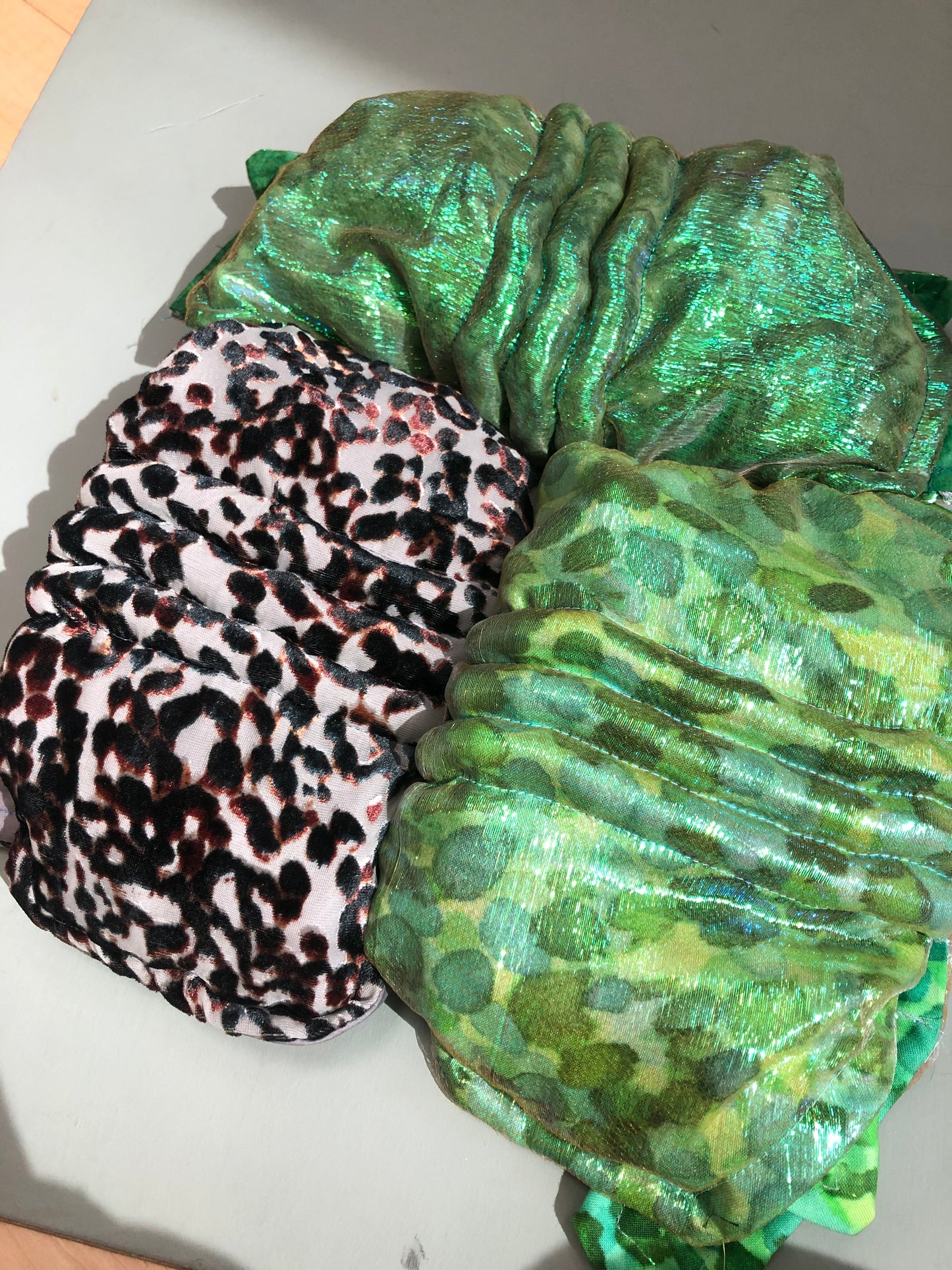 Zero left: Nori (cotton organza) — Deep Pressure Therapy | Cooling Compression Shark