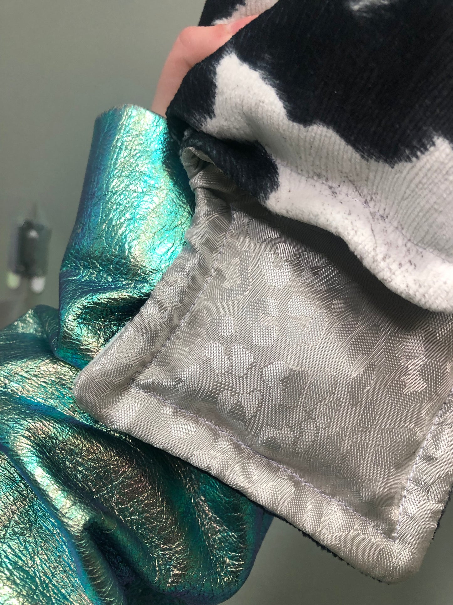 Zero left: Cat-bellied dugong (silk/poly faux leather) — Deep Pressure Therapy | Cooling Compression Shark