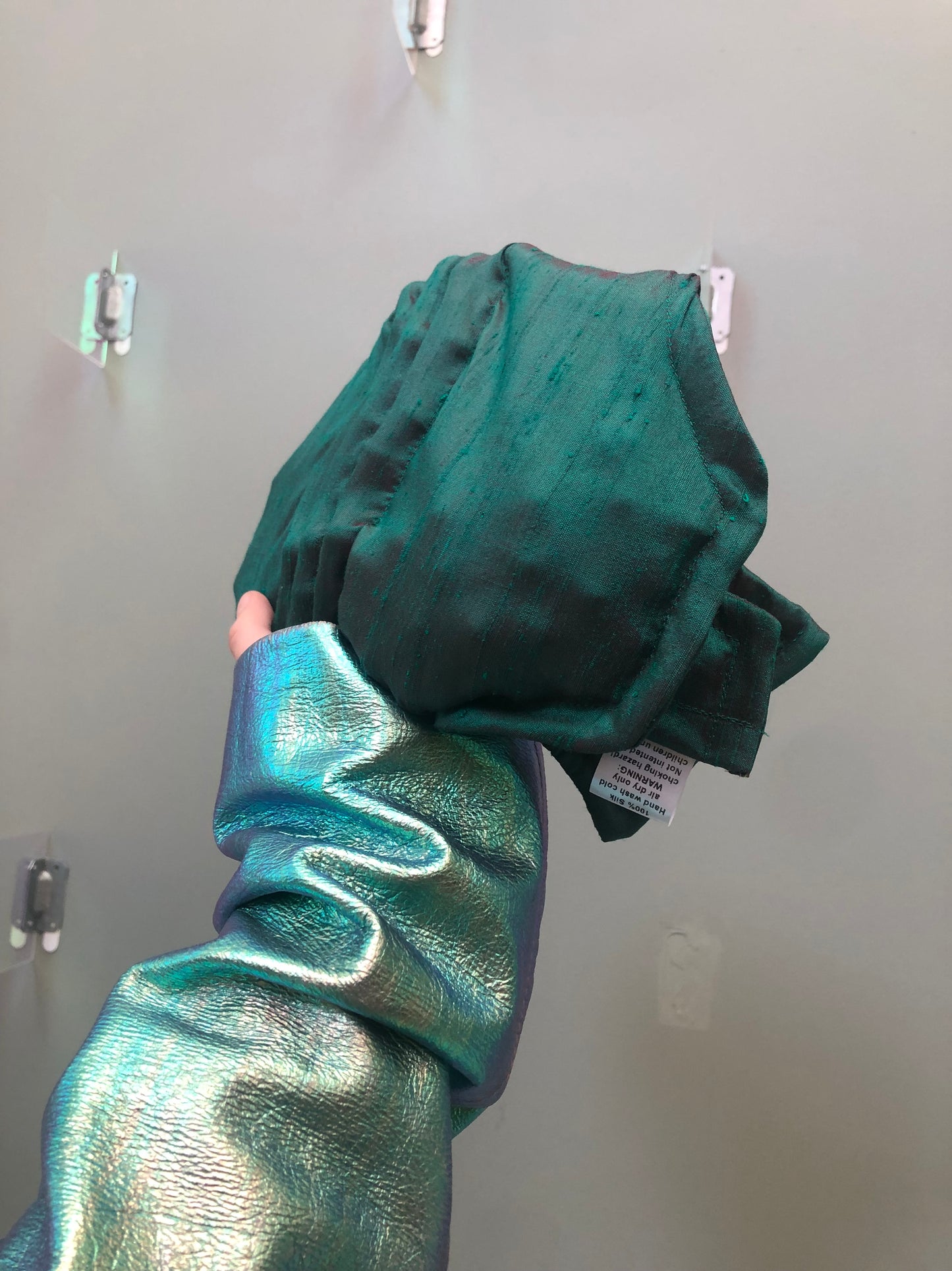 Zero left: Water-beetle green (dupioni silk) — Deep Pressure Therapy | Cooling Compression Shark