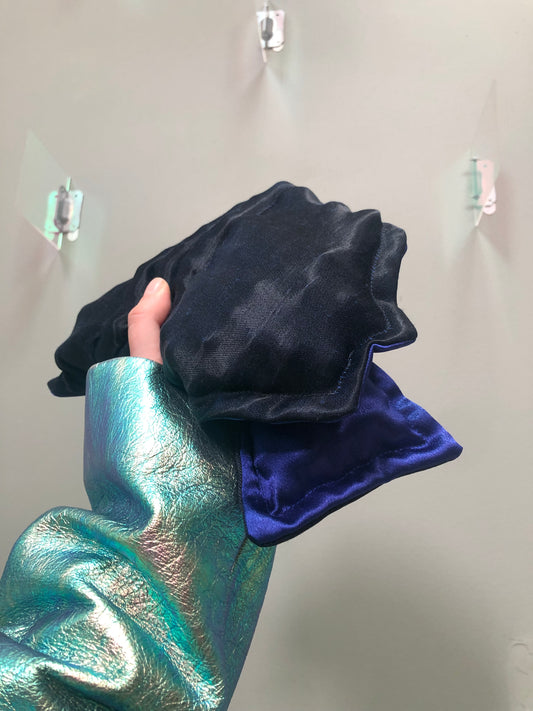 Zero left: Sciaenochromis (nylon)— Deep Pressure Therapy | Cooling Compression Shark