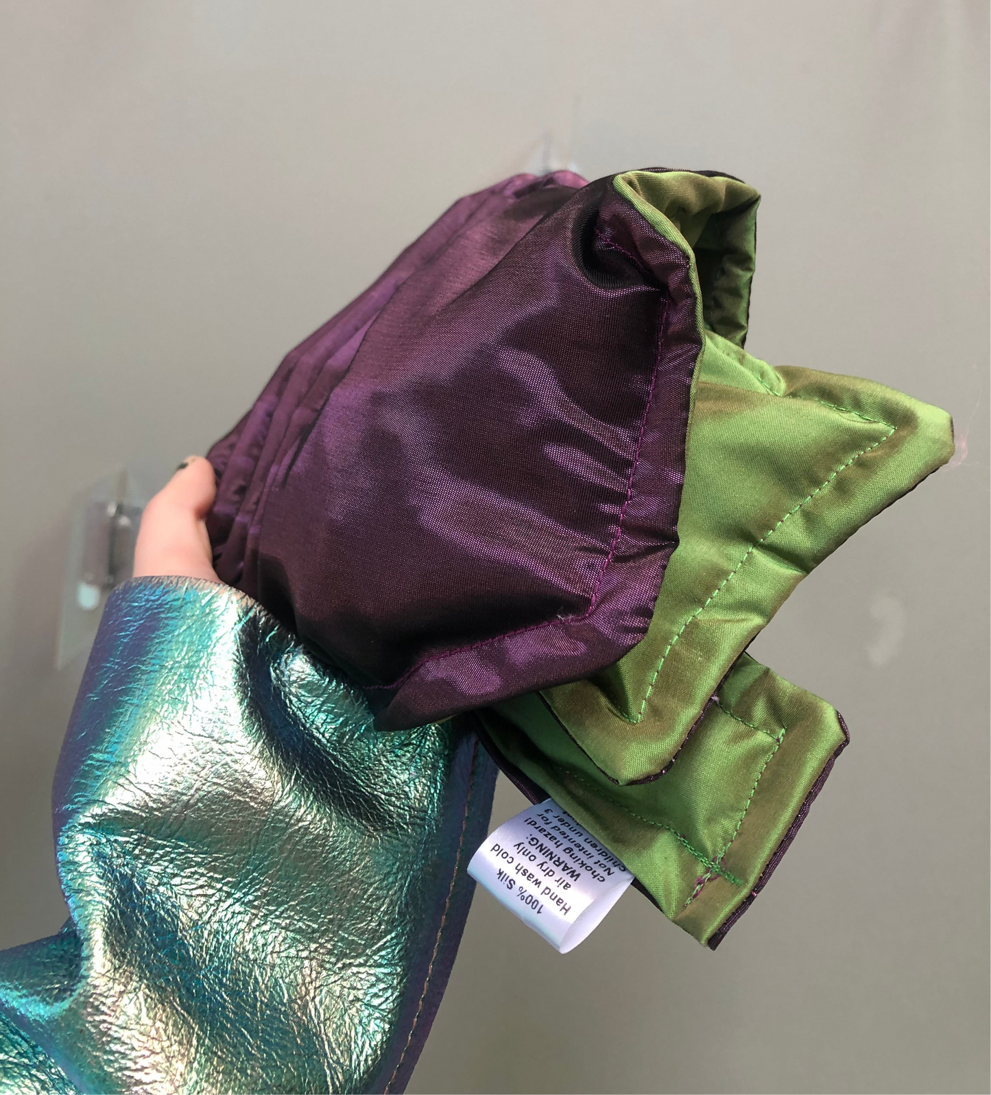 Zero left: Pristella (green-bellied silk/poly)— Deep Pressure Therapy | Cooling Compression Shark