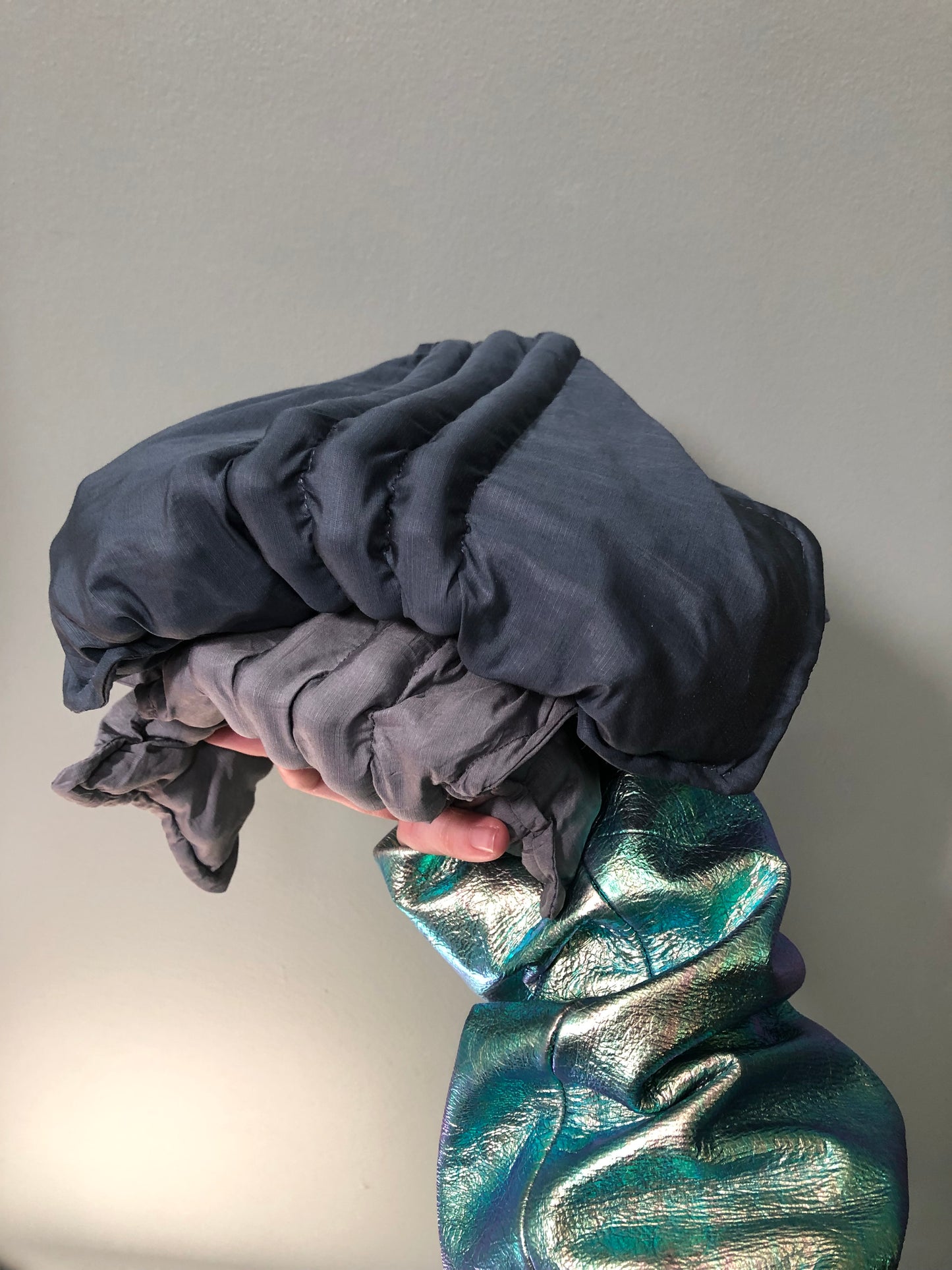 Zero left: Oyster Shell silk — Deep Pressure Therapy | Cooling Compression Shark