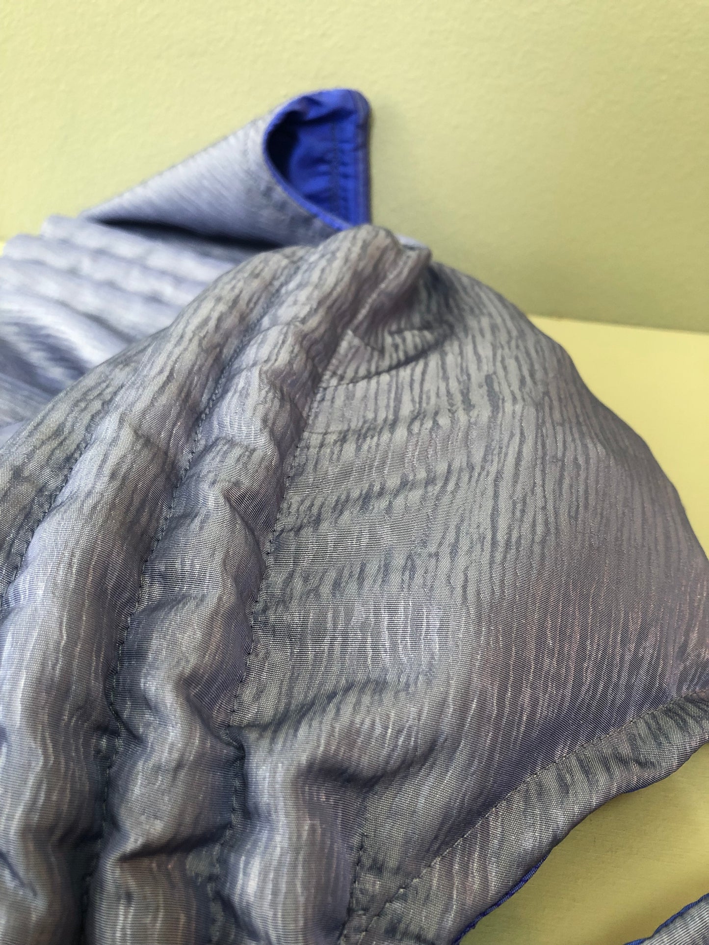 Zero left: Electric ray (silk taffeta)— Deep Pressure Therapy | Cooling Compression Shark