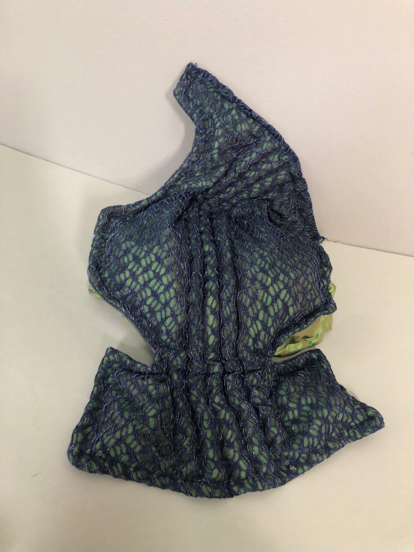 Zero left: Drupella snail (sparkly silk!)— Deep Pressure Therapy | Cooling Compression Shark
