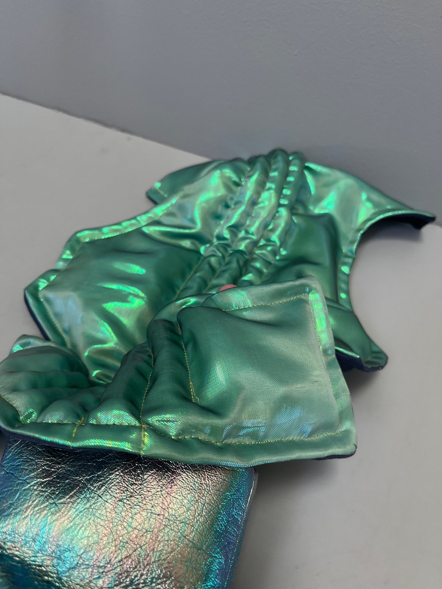 Zero left: Patagonian toothfish (cotton/ organza) — Deep Pressure Therapy | Cooling Compression Shark