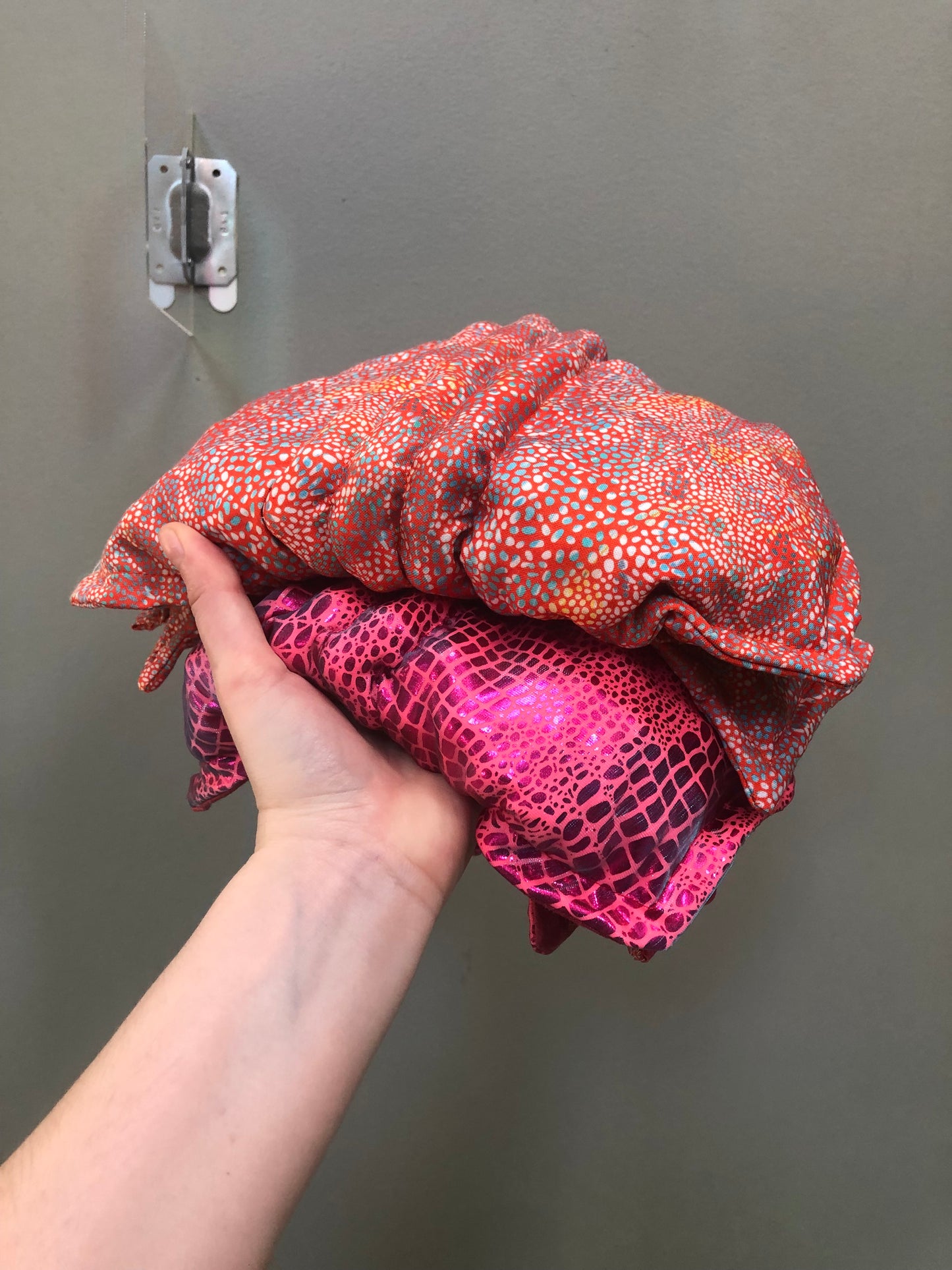 . Orange mantis (cotton) — Deep Pressure Therapy | Cooling Compression Shark