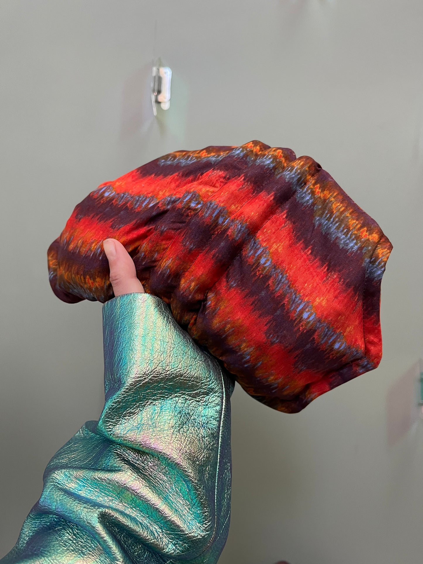 Zero left: Banded rainbowfish (cotton) — Deep Pressure Therapy | Cooling Compression Shark