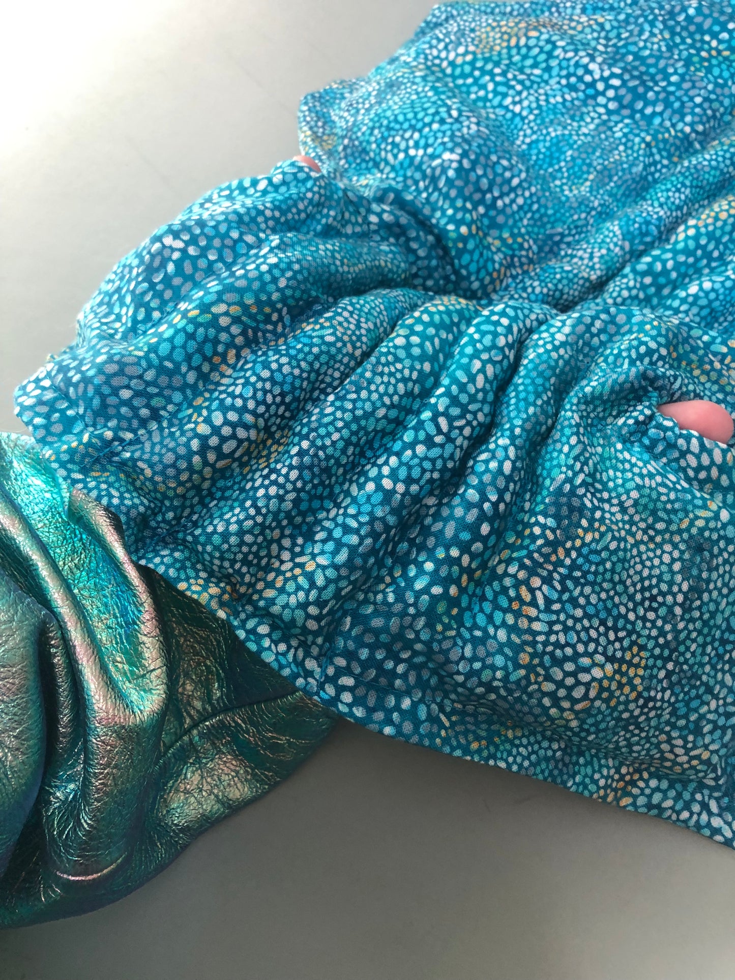 Zero left: Blue wrasse (cotton) — Deep Pressure Therapy | Cooling Compression Shark