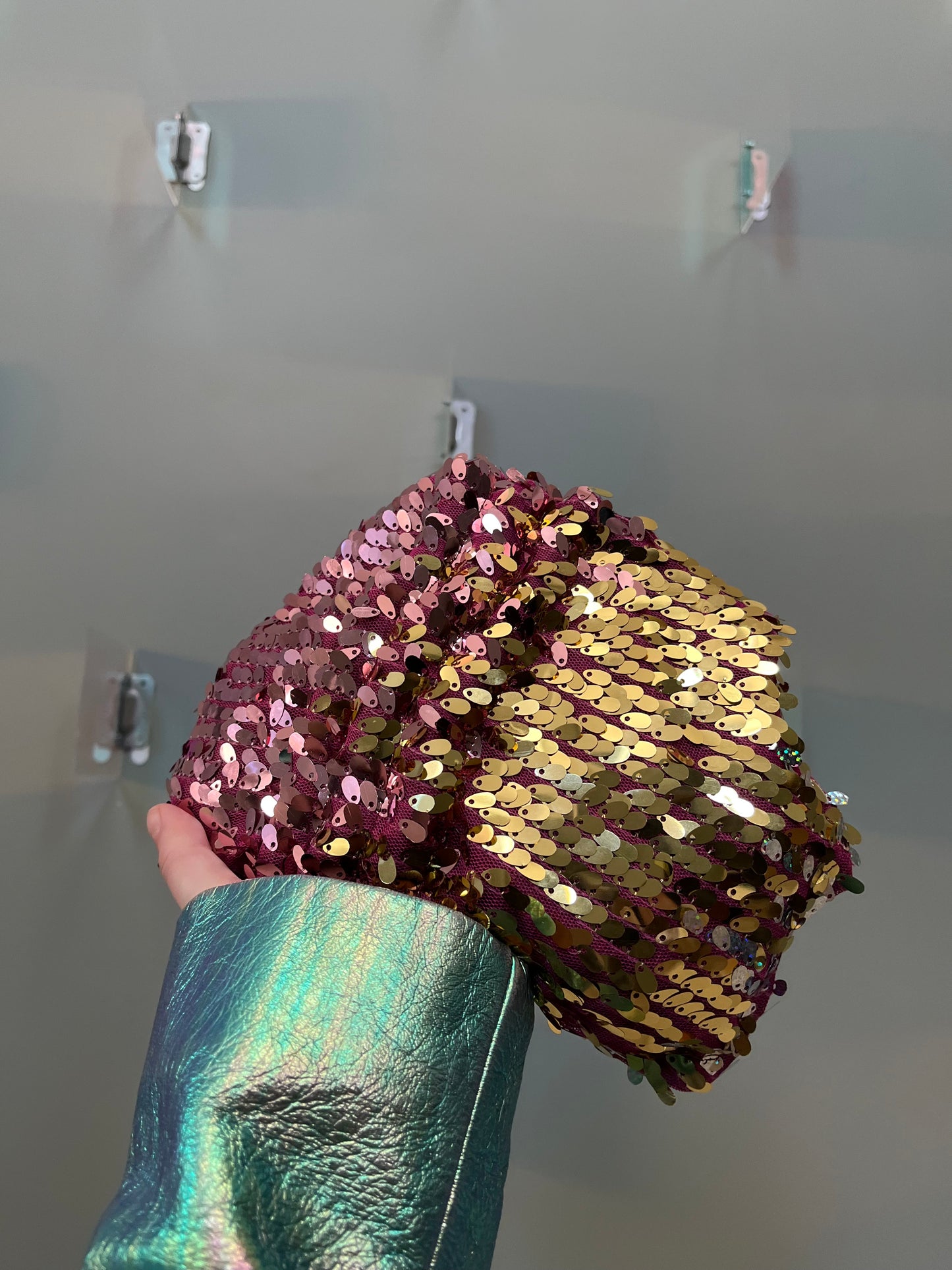 Zero left: Gold barb (silk-bellied) — Deep Pressure Therapy | Cooling Compression Shark