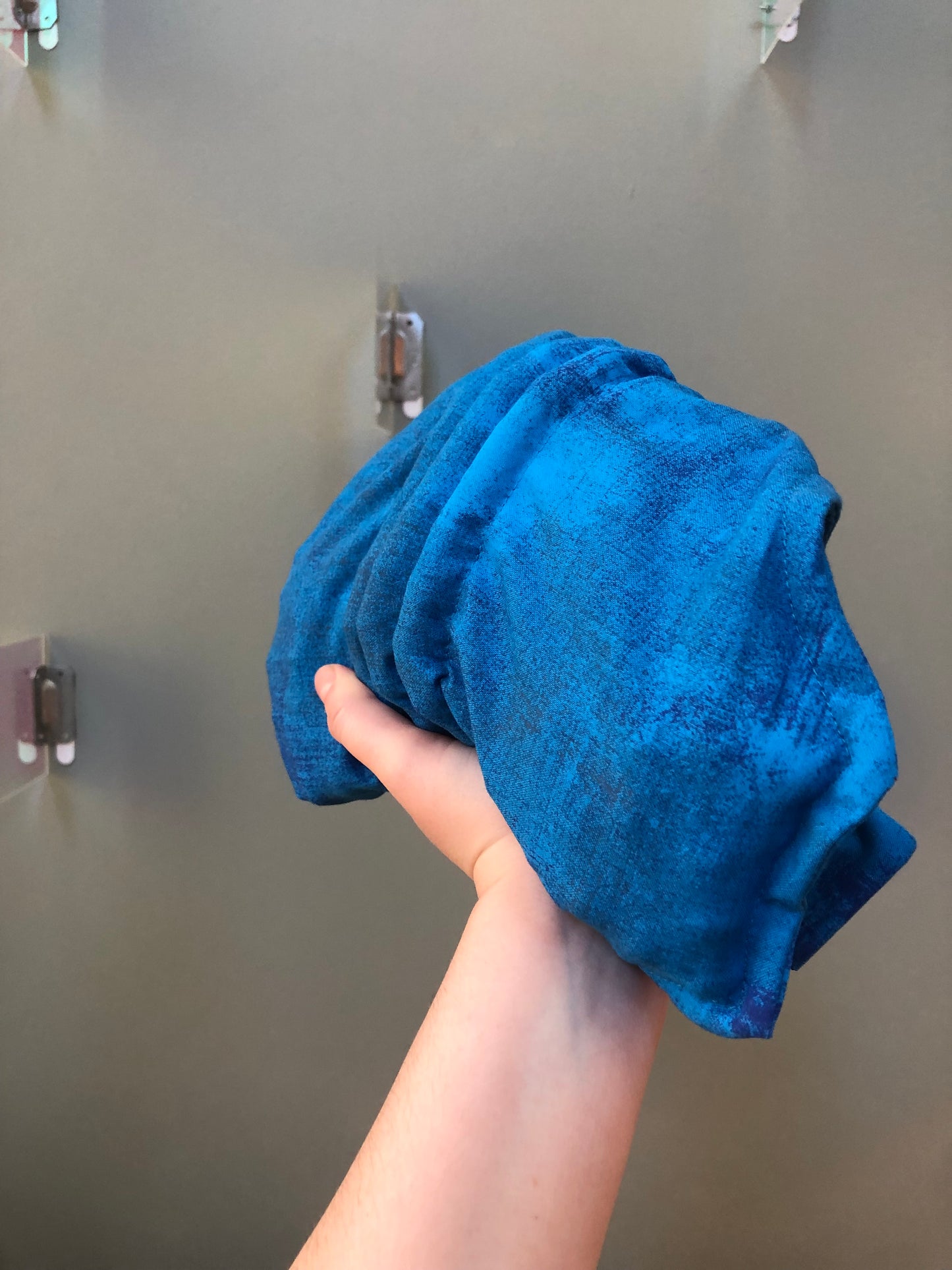 Zero left: Blue oyster (cotton) — Deep Pressure Therapy | Cooling Compression Shark