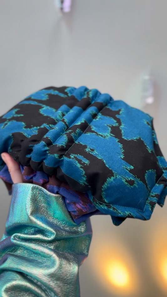 Zero left: Dark cuttlefish (cotton) — Deep Pressure Therapy | Cooling Compression Shark