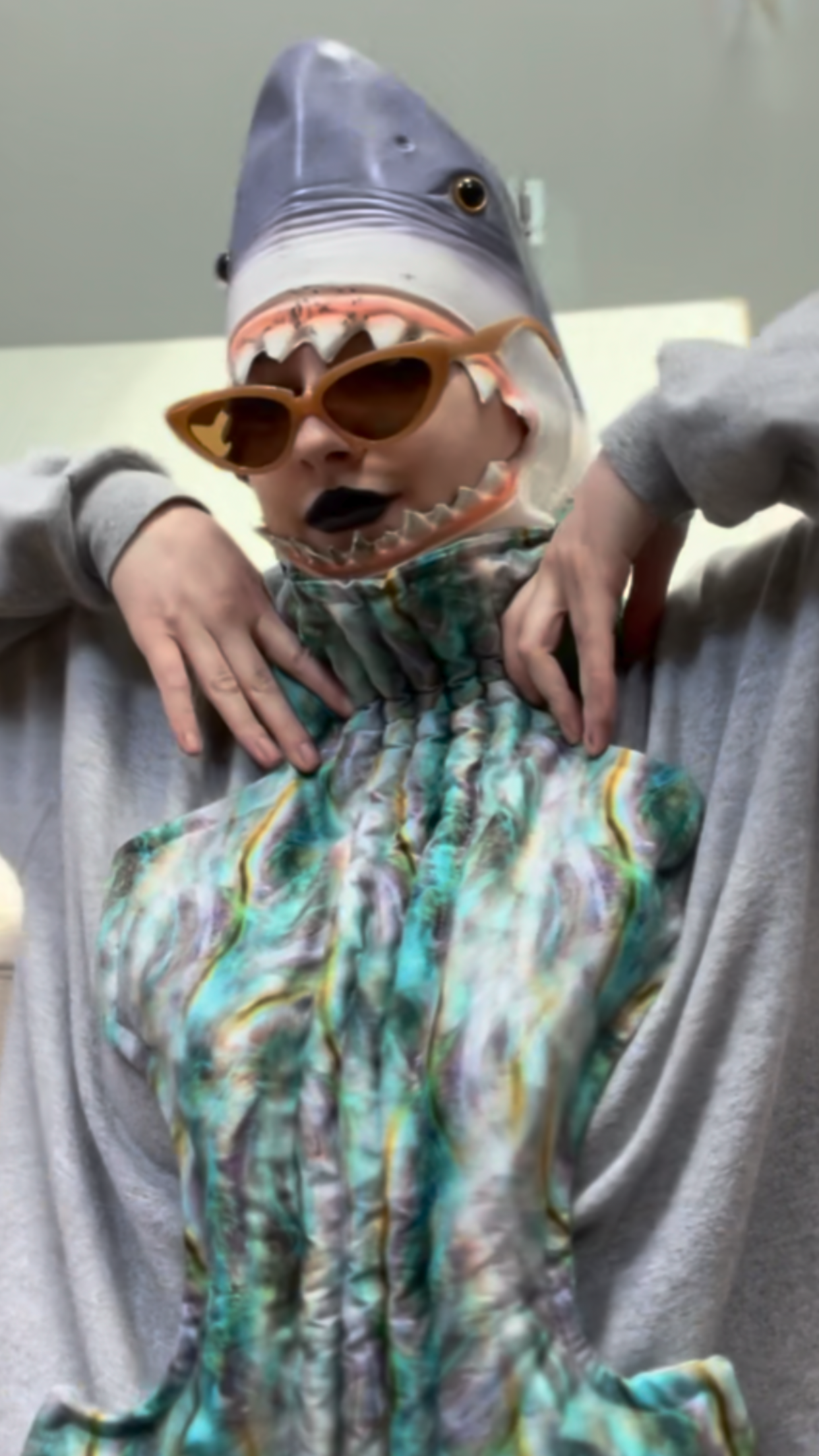 Zero: Mother of pearl (cotton) — Deep Pressure Therapy | Cooling Compression Shark