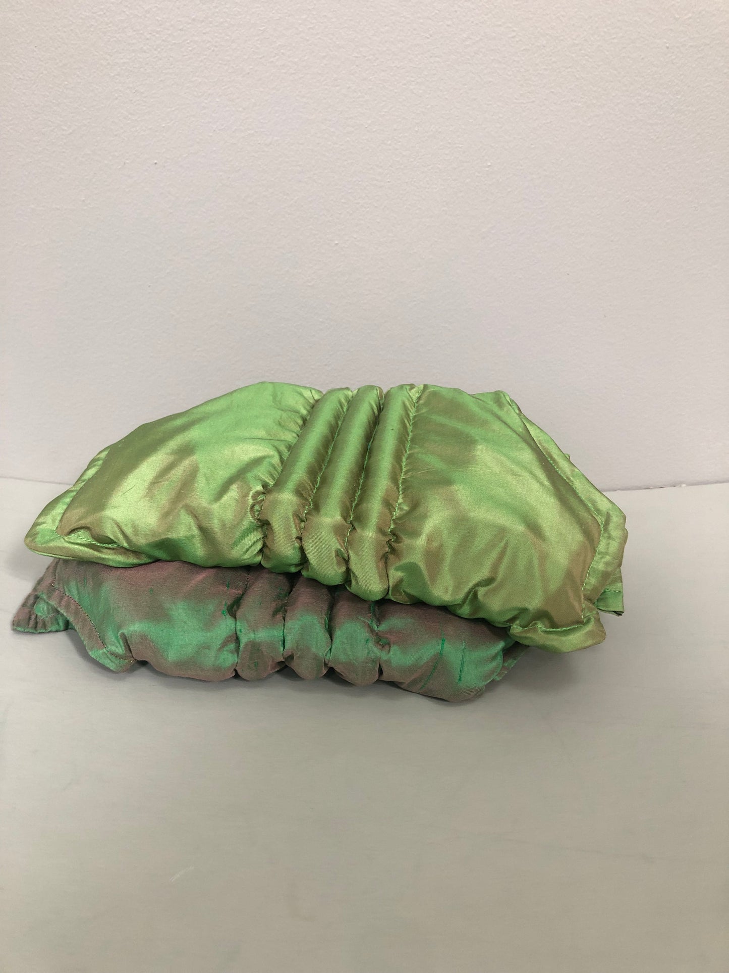 Zero left: Sea- green duochrome silk— Deep Pressure Therapy | Cooling Compression Shark