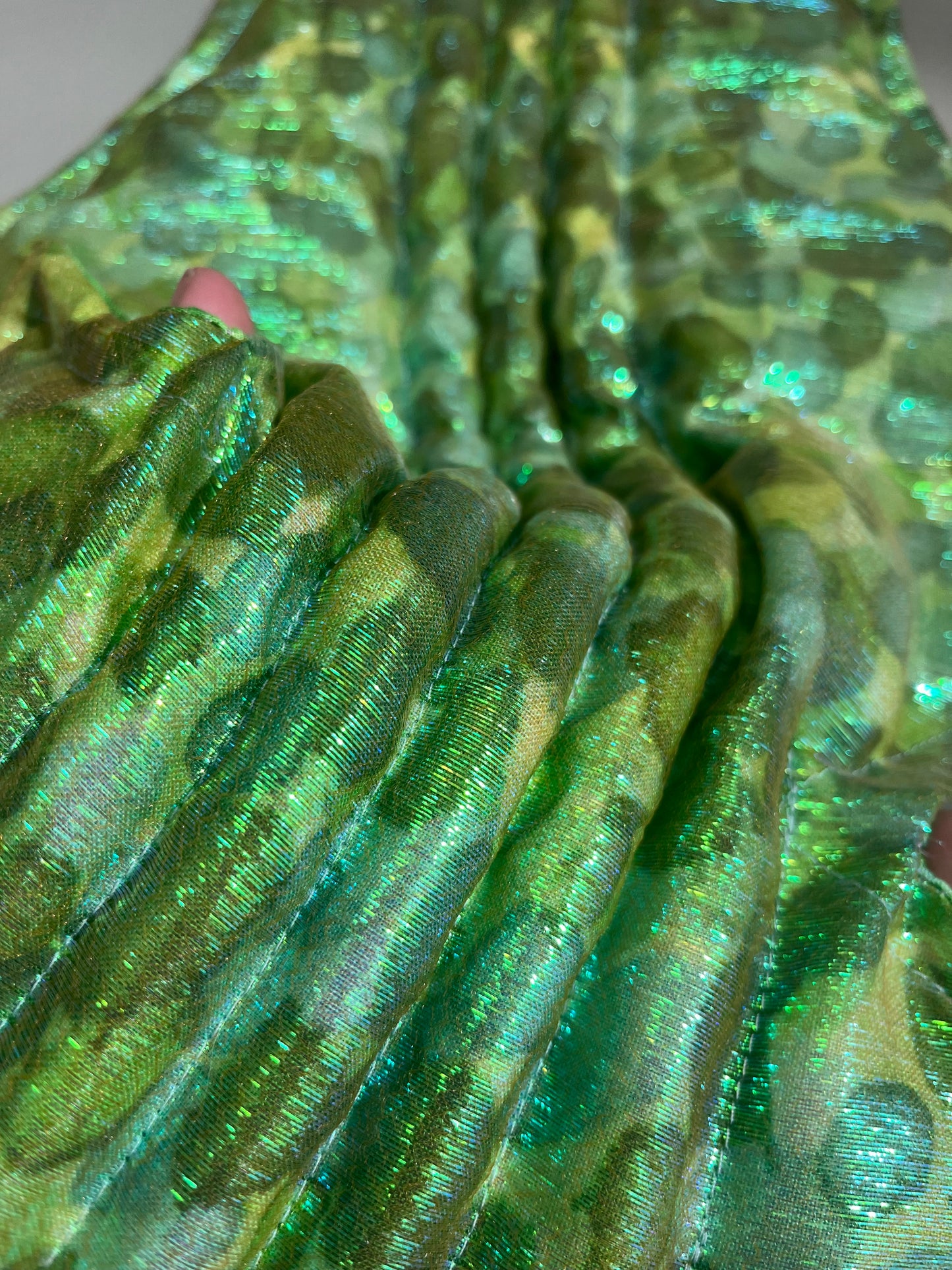 Zero left: Lucky frog (cotton organza) — Deep Pressure Therapy | Cooling Compression Shark