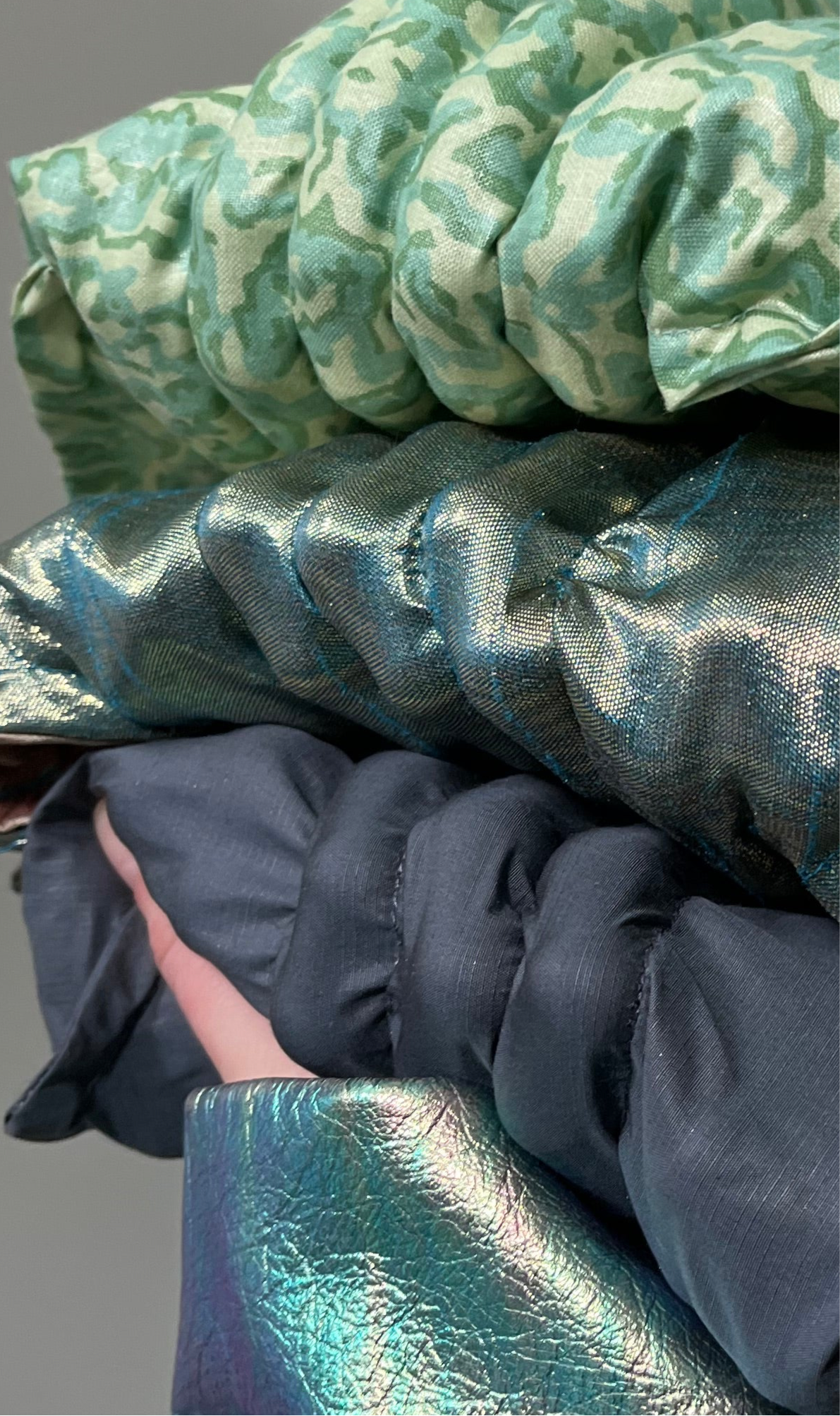 Zero left: Sea Noodle cotton —Deep Pressure Therapy | Cooling Compression Shark