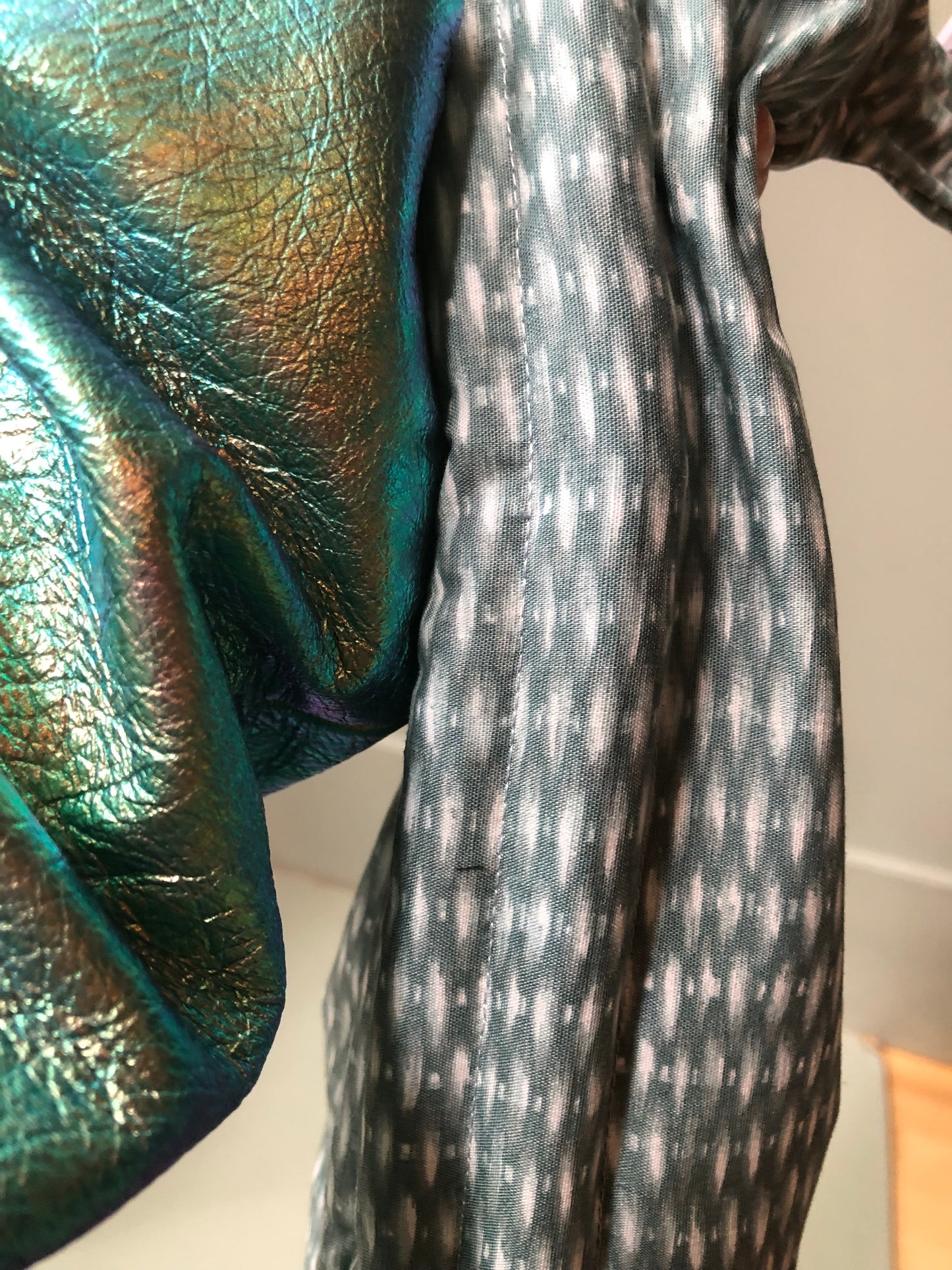 Zero left: Suwannee bass (cotton) — Deep Pressure Therapy | Cooling Compression Shark