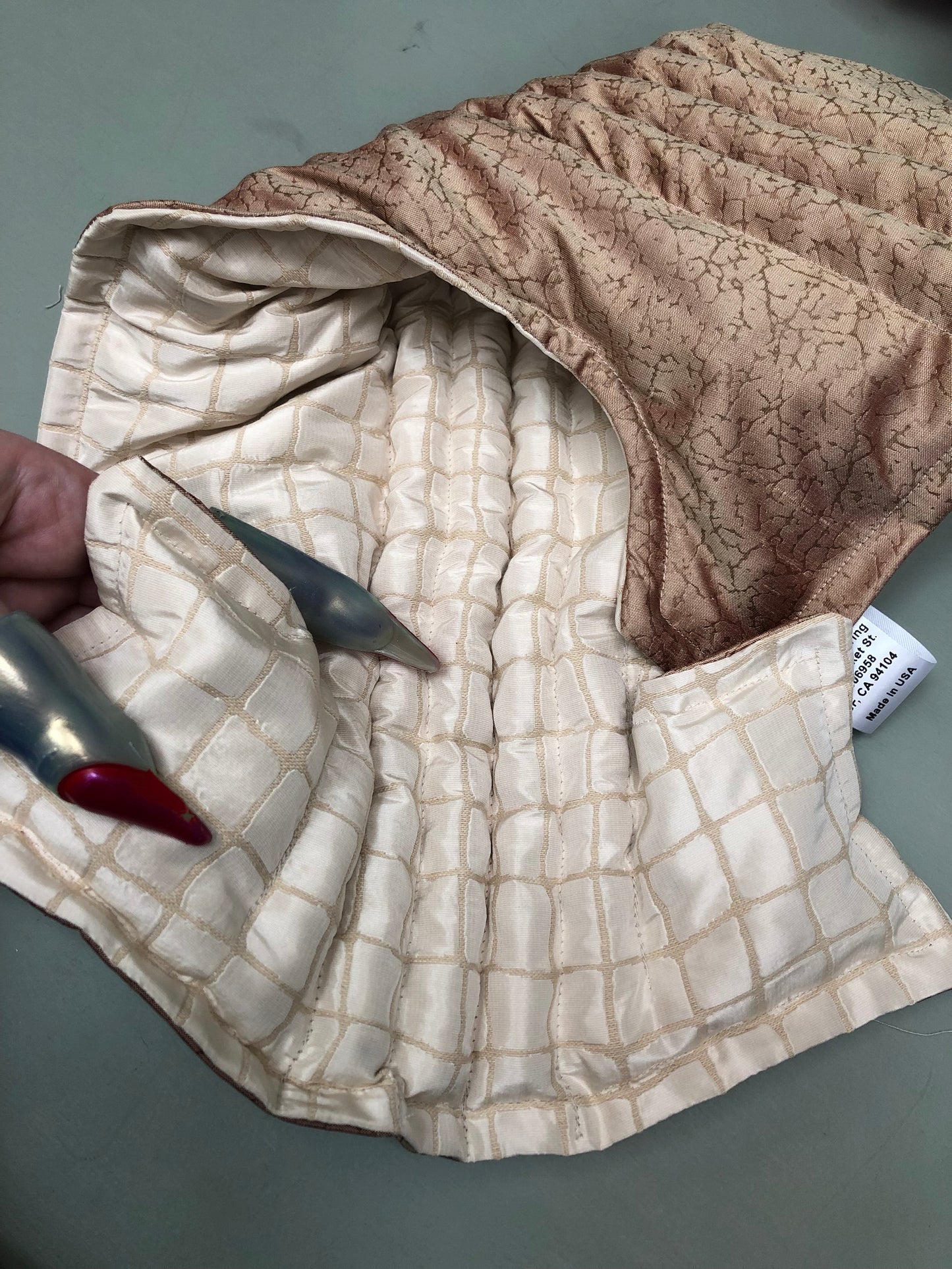 Zero left: Alligator skin (textured silk) — Deep Pressure Therapy | Cooling Compression Sharkl