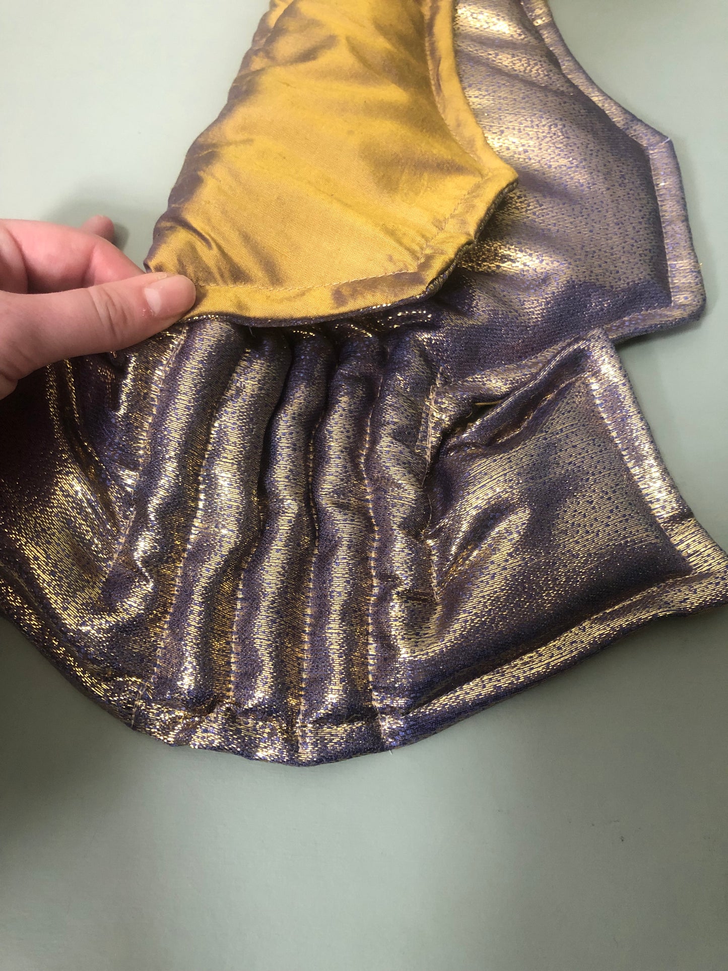 Zero left: Golden firefish (metallic silk) — Deep Pressure Therapy | Cooling Compression Shark