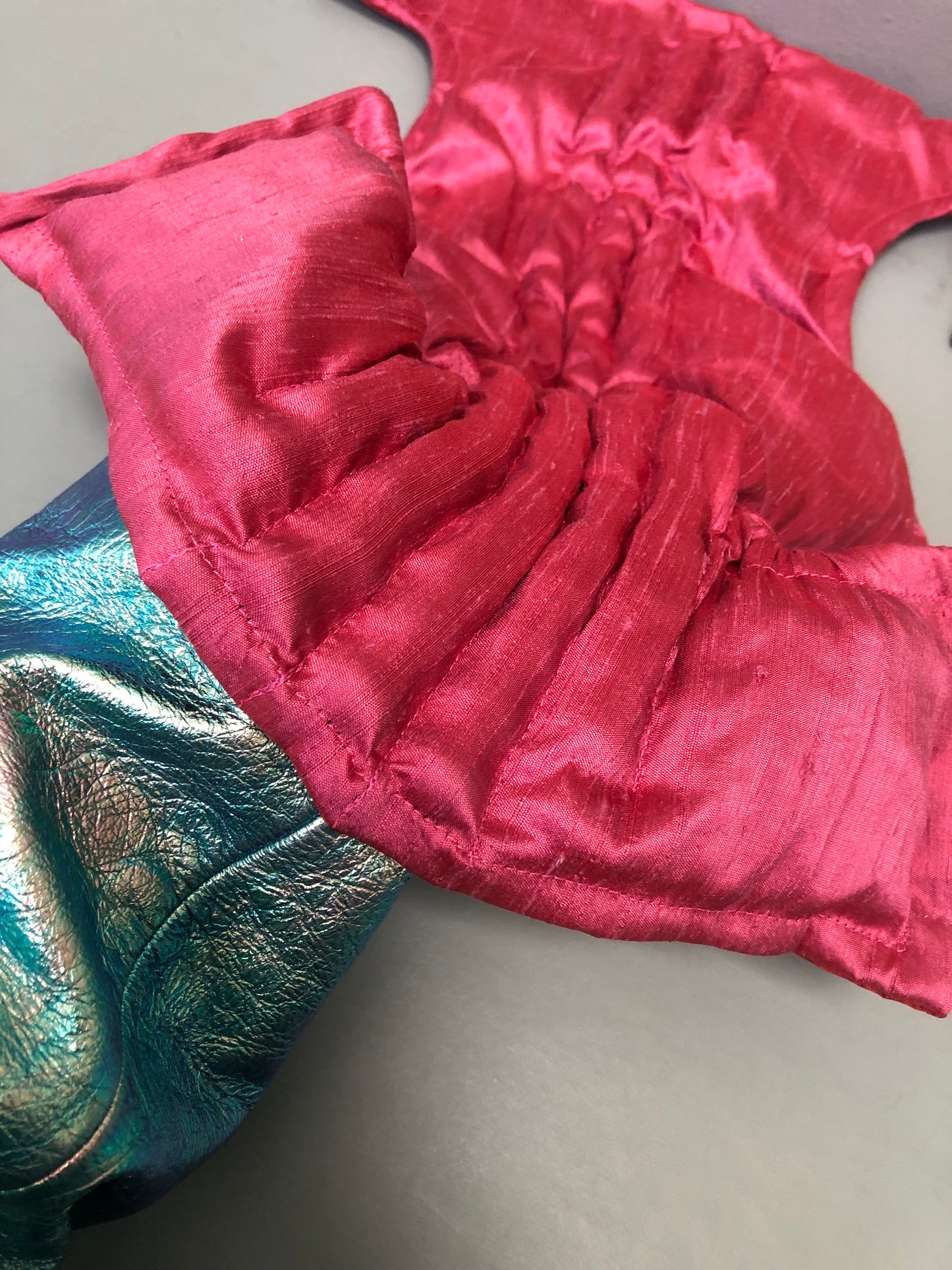 Zero left: Red-bellied parrotfish (dupioni silk) — Deep Pressure Therapy | Cooling Compression Shark