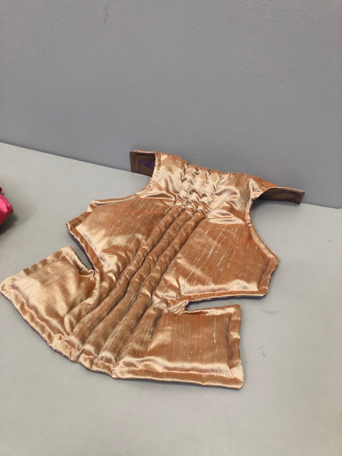 Zero: Green sunfish (dupioni silk) — Deep Pressure Therapy | Cooling Compression Shark