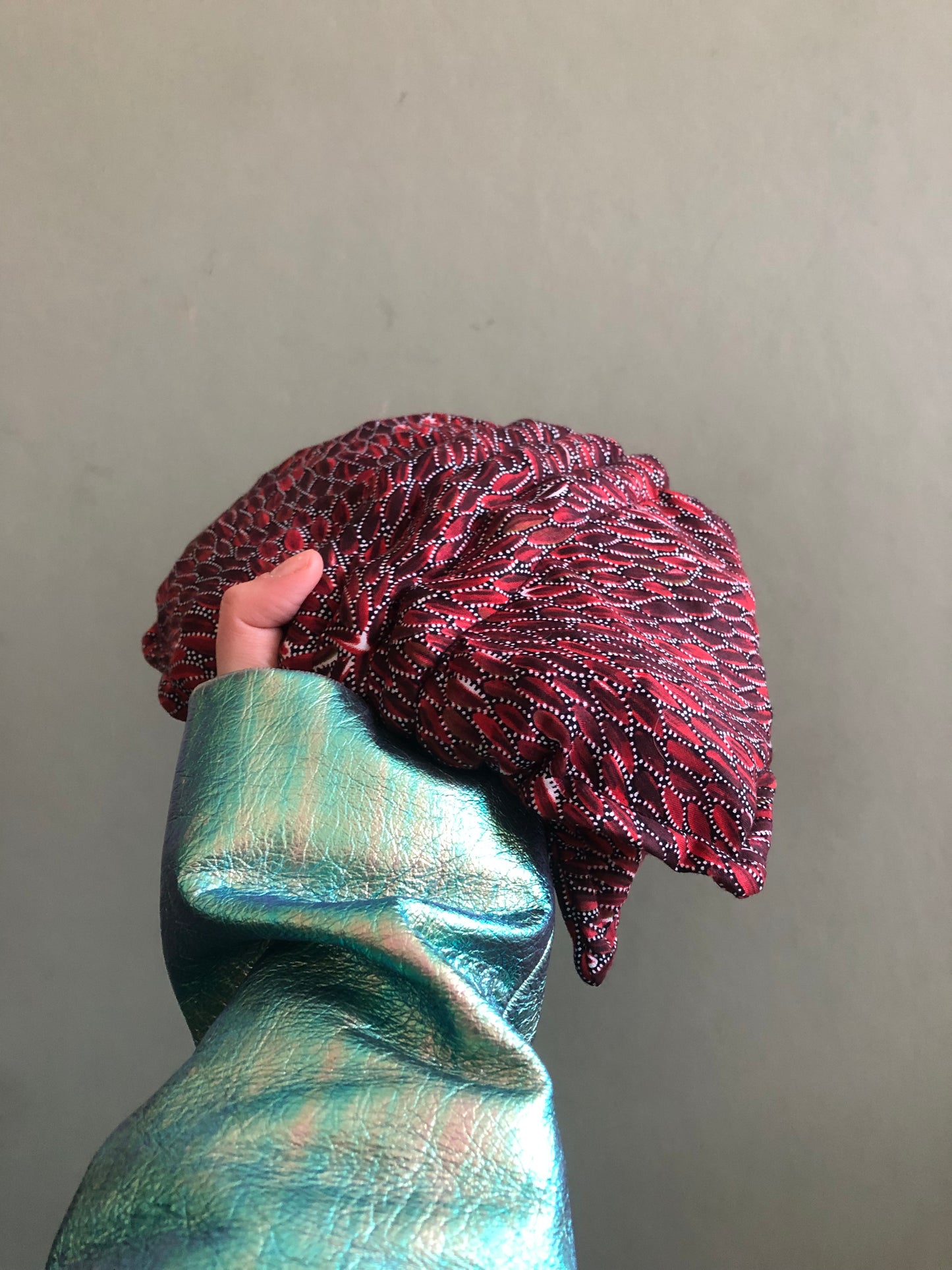 . Red snapper (cotton) — Deep Pressure Therapy | Cooling Compression Shark