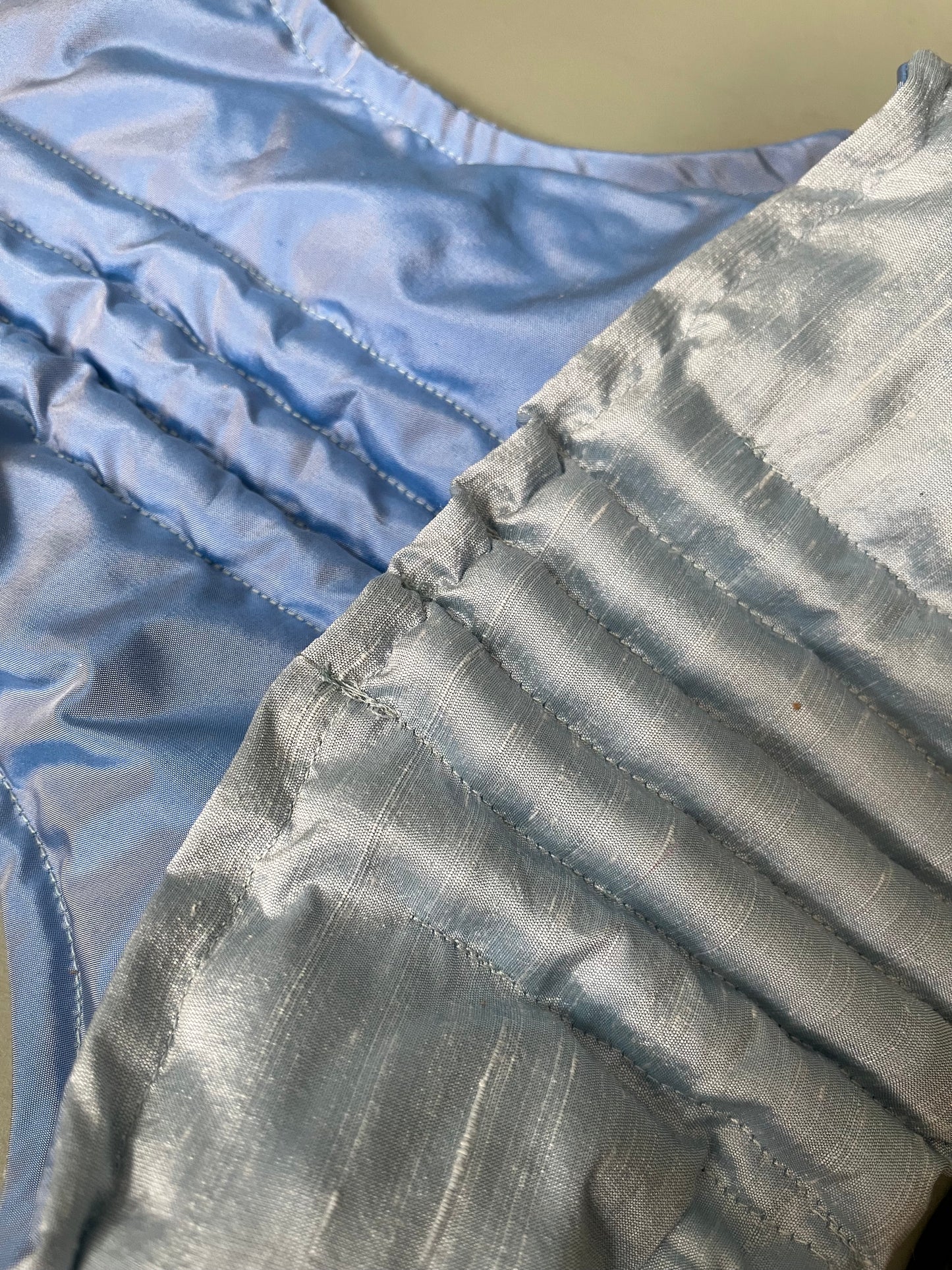 Zero left: Halloween! Axolotl’s skeleton — Deep Pressure Therapy | Cooling Compression Shark