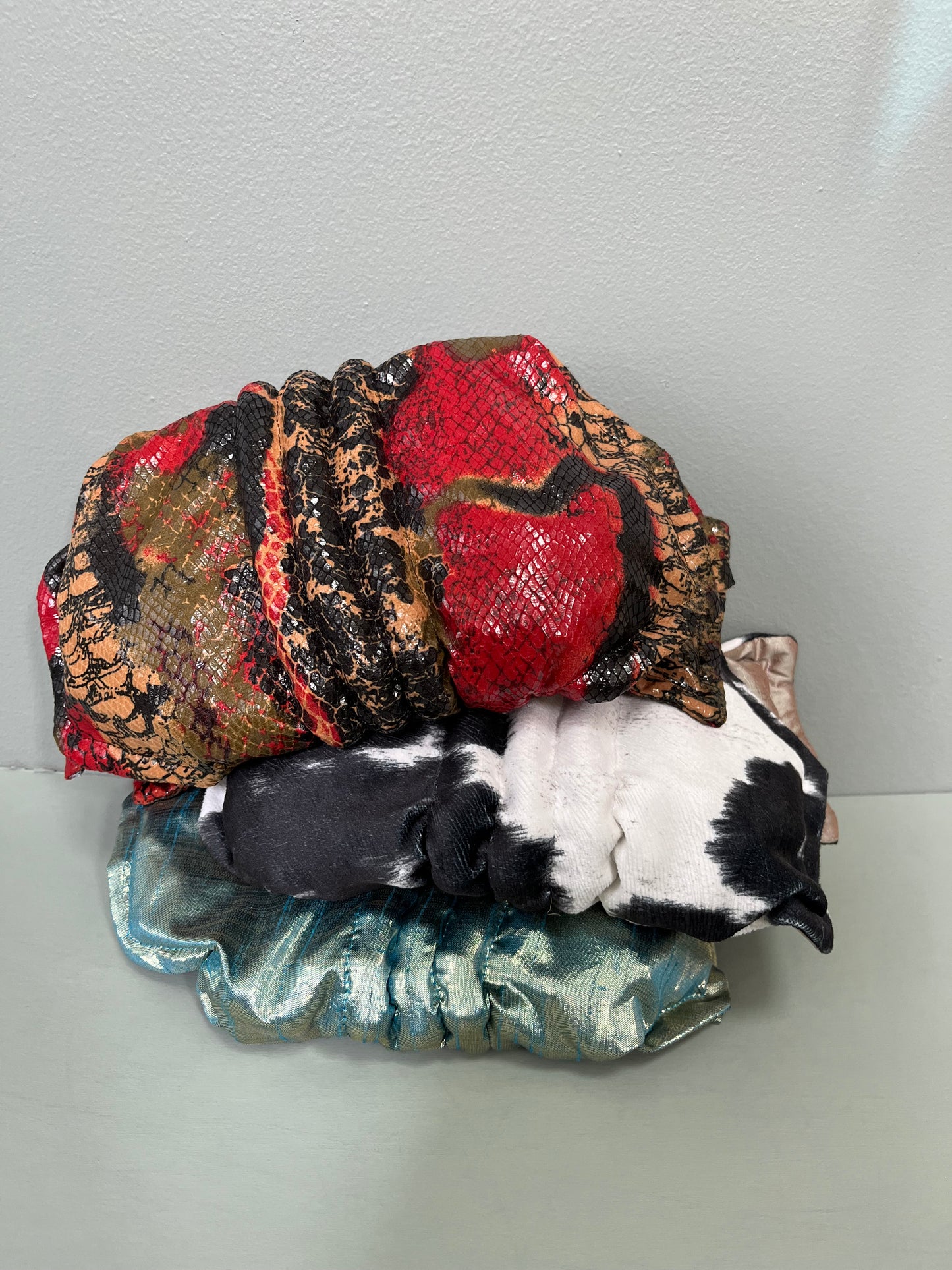 Zero left: Snakeskin (silk belly, poly/textured top)— Deep Pressure Therapy | Cooling Compression Shark