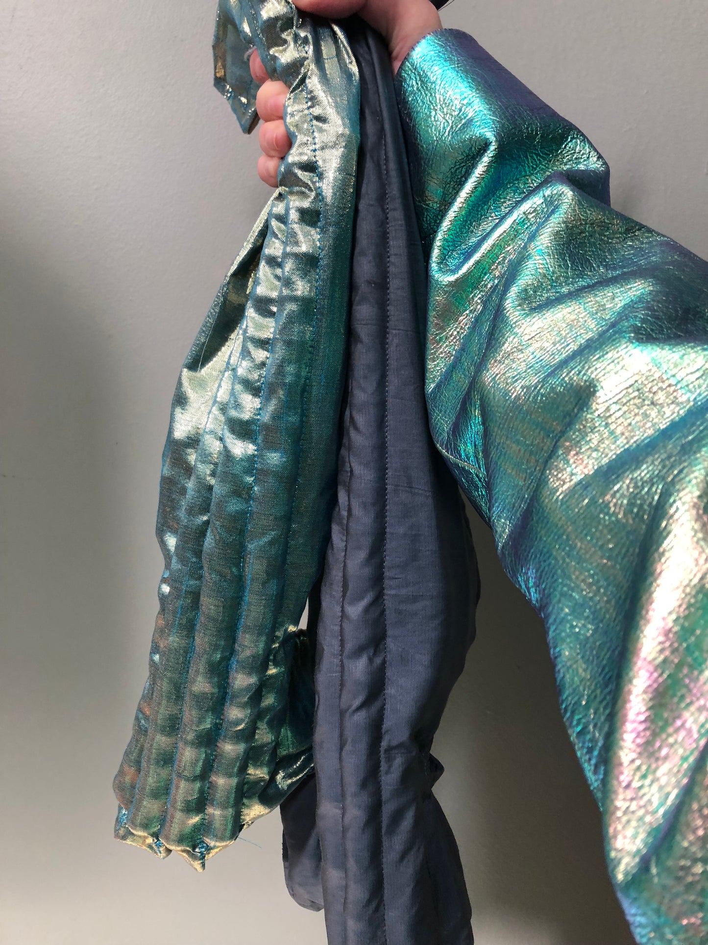 Zero left: Oyster Shell silk — Deep Pressure Therapy | Cooling Compression Shark