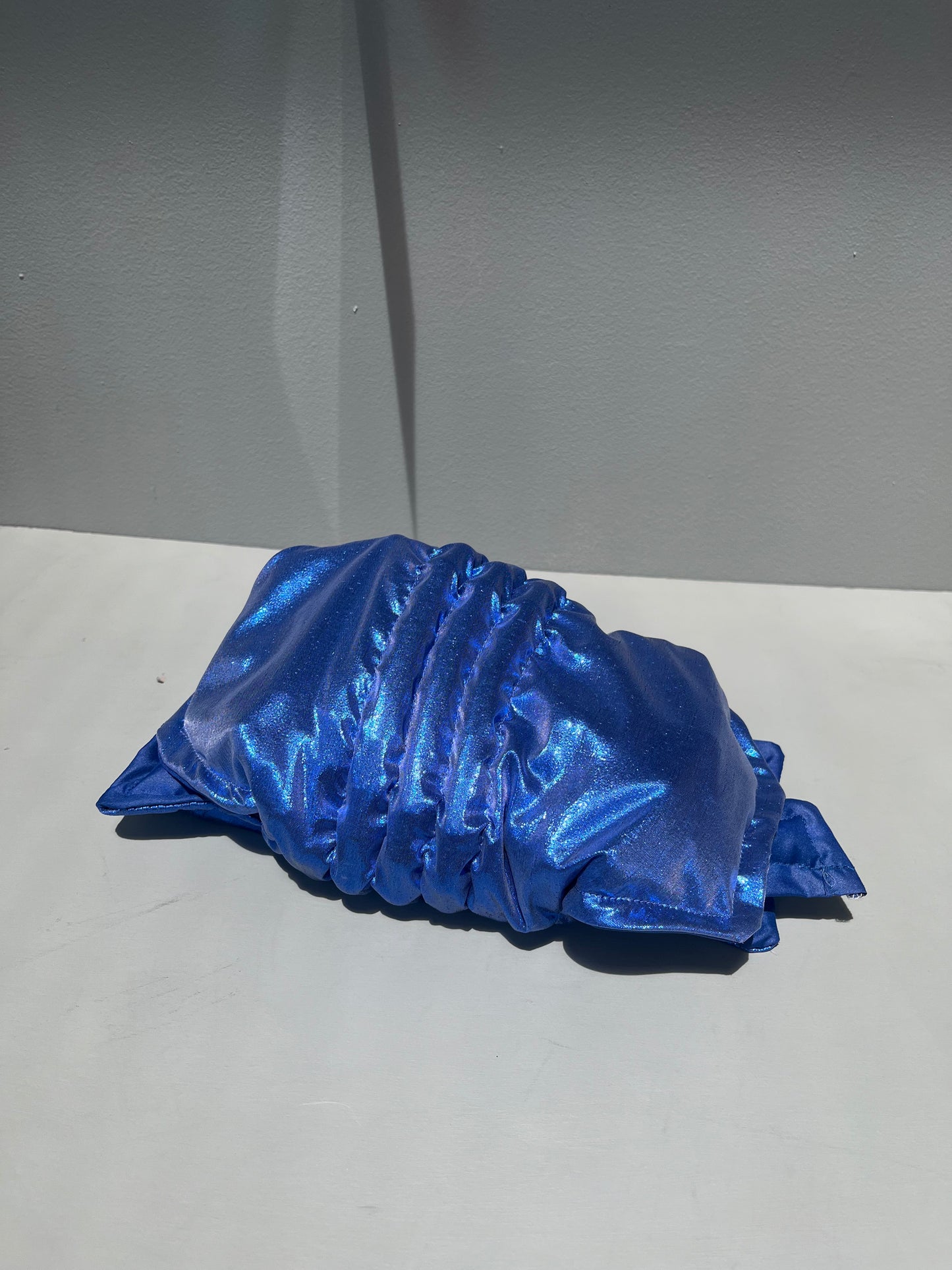 Zero left: Kutubufish (organza poly) — Deep Pressure Therapy | Cooling Compression Shark