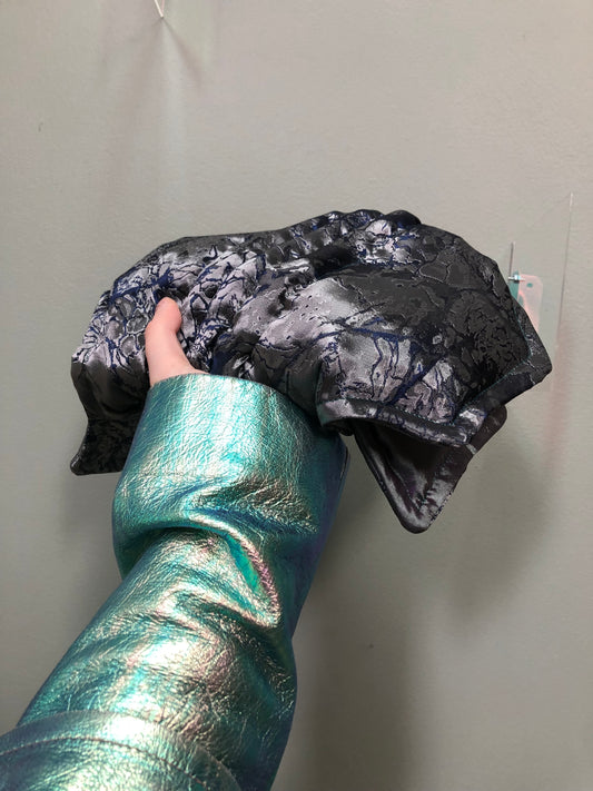 Zero left: Pearlscale silver (dupioni silk) — Deep Pressure Therapy | Cooling Compression Shark