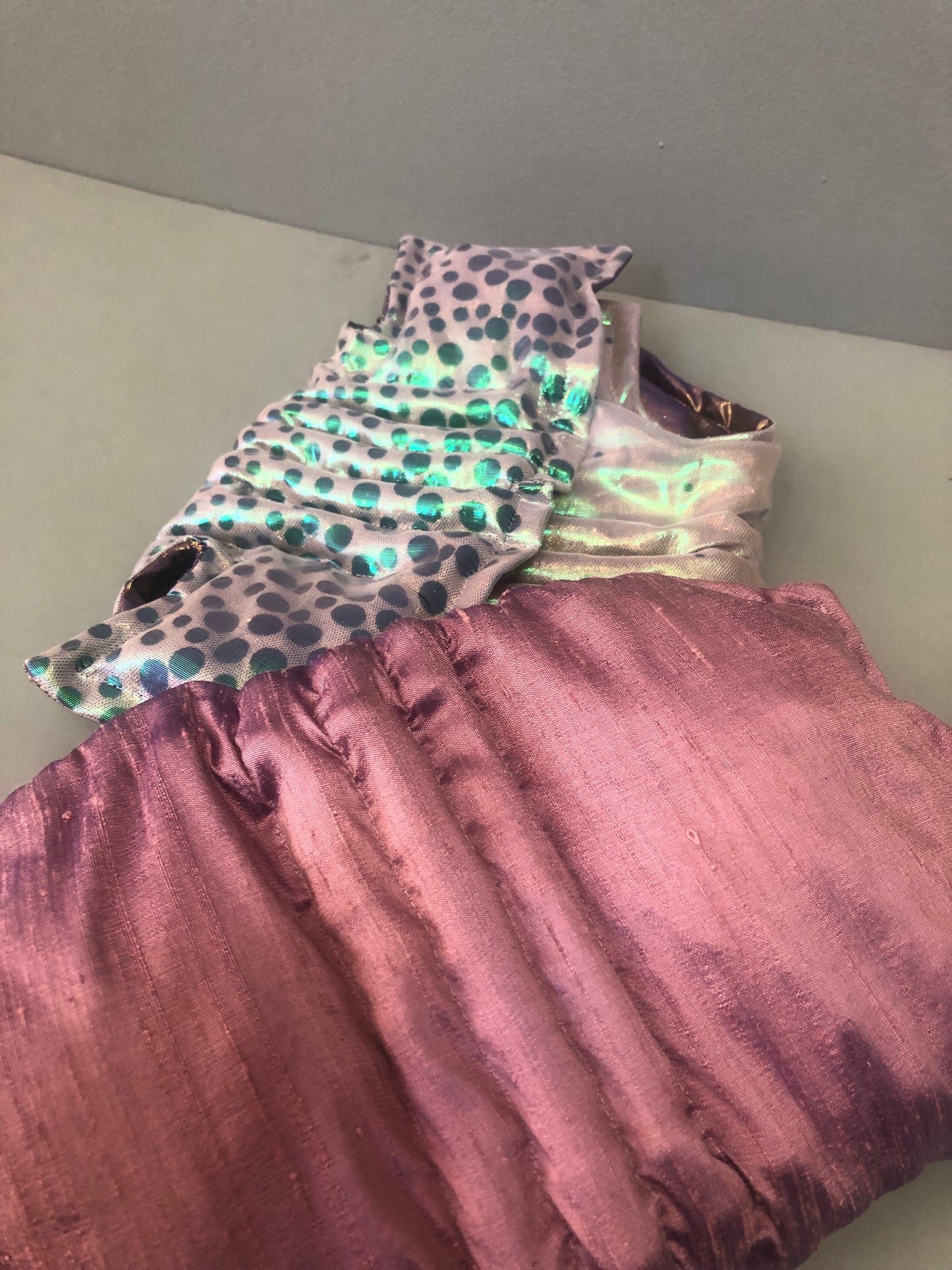 Zero left: Flabellina sea snail(dupioni silk) — Deep Pressure Therapy | Cooling Compression Shark