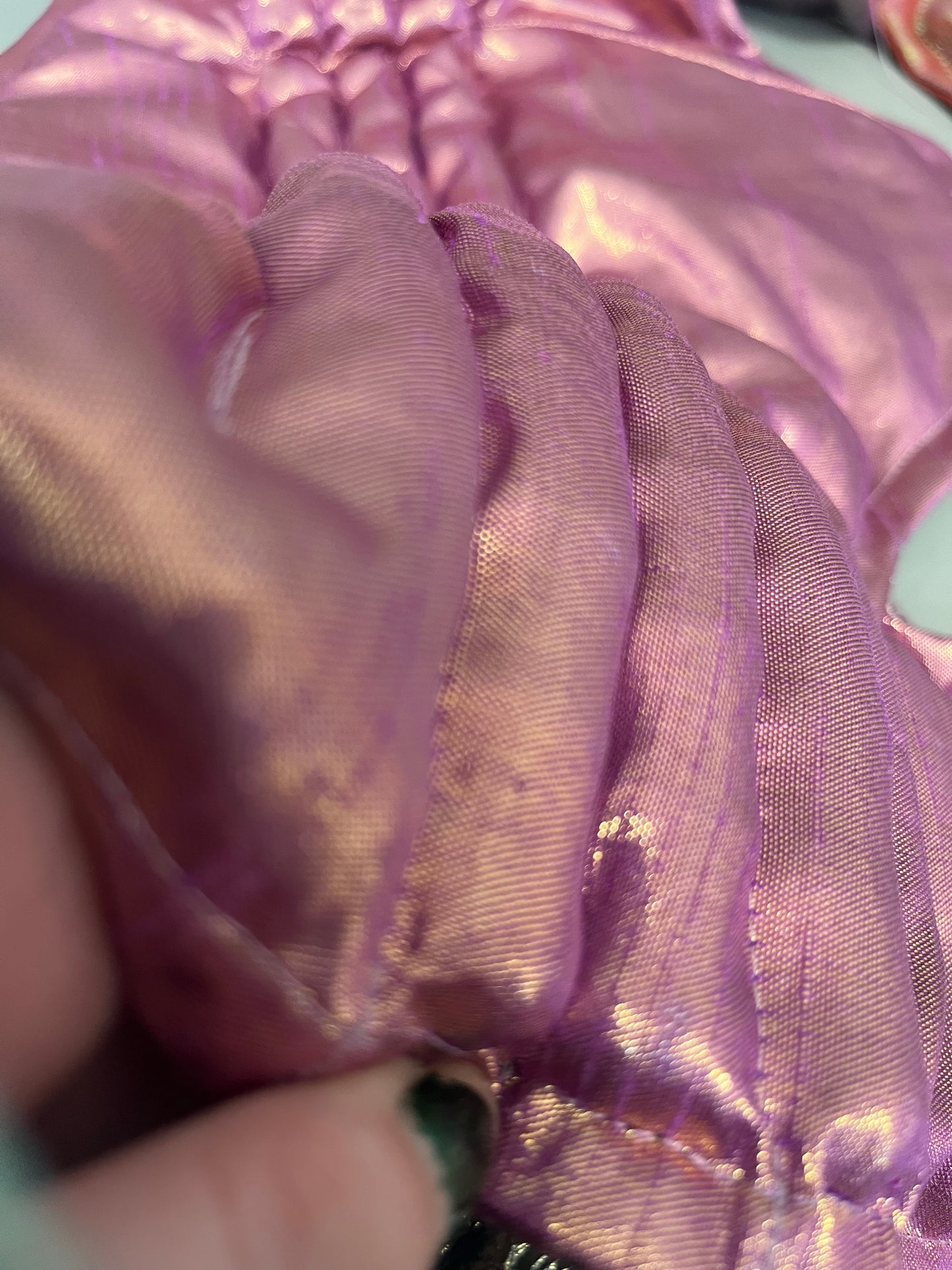 Zero left: Snow crab (silk/taffeta)— Deep Pressure Therapy | Cooling Compression Shark