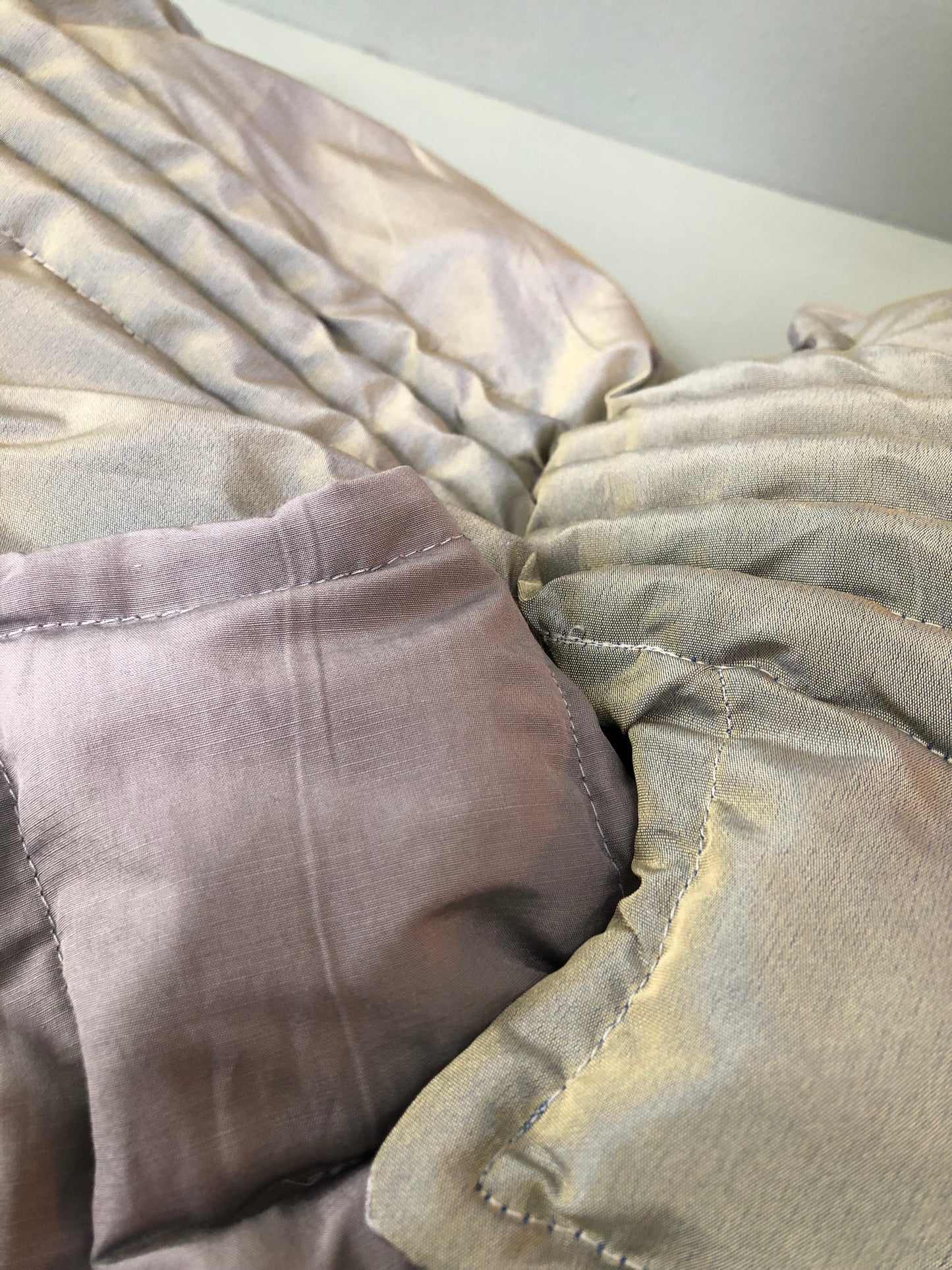 Zero: Mussels (Crinkle Silk) — Deep Pressure Therapy | Cooling Compression Shark