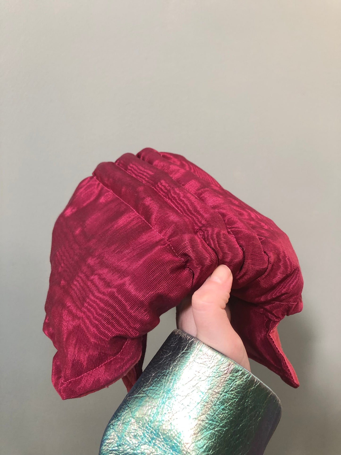 Zero left: Lobster (dupioni silk/silk moire) — Deep Pressure Therapy | Cooling Compression Shark