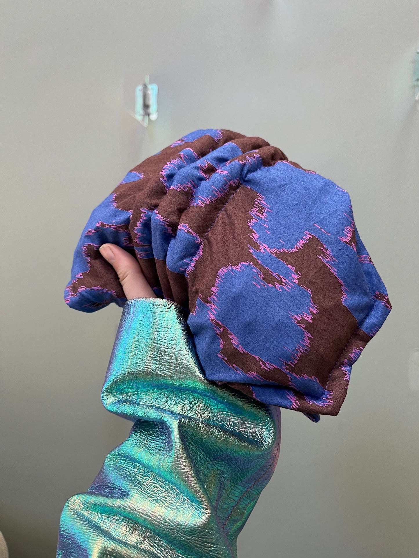 Zero left: Neon cuttlefish (cotton) —Deep Pressure Therapy | Cooling Compression Shark