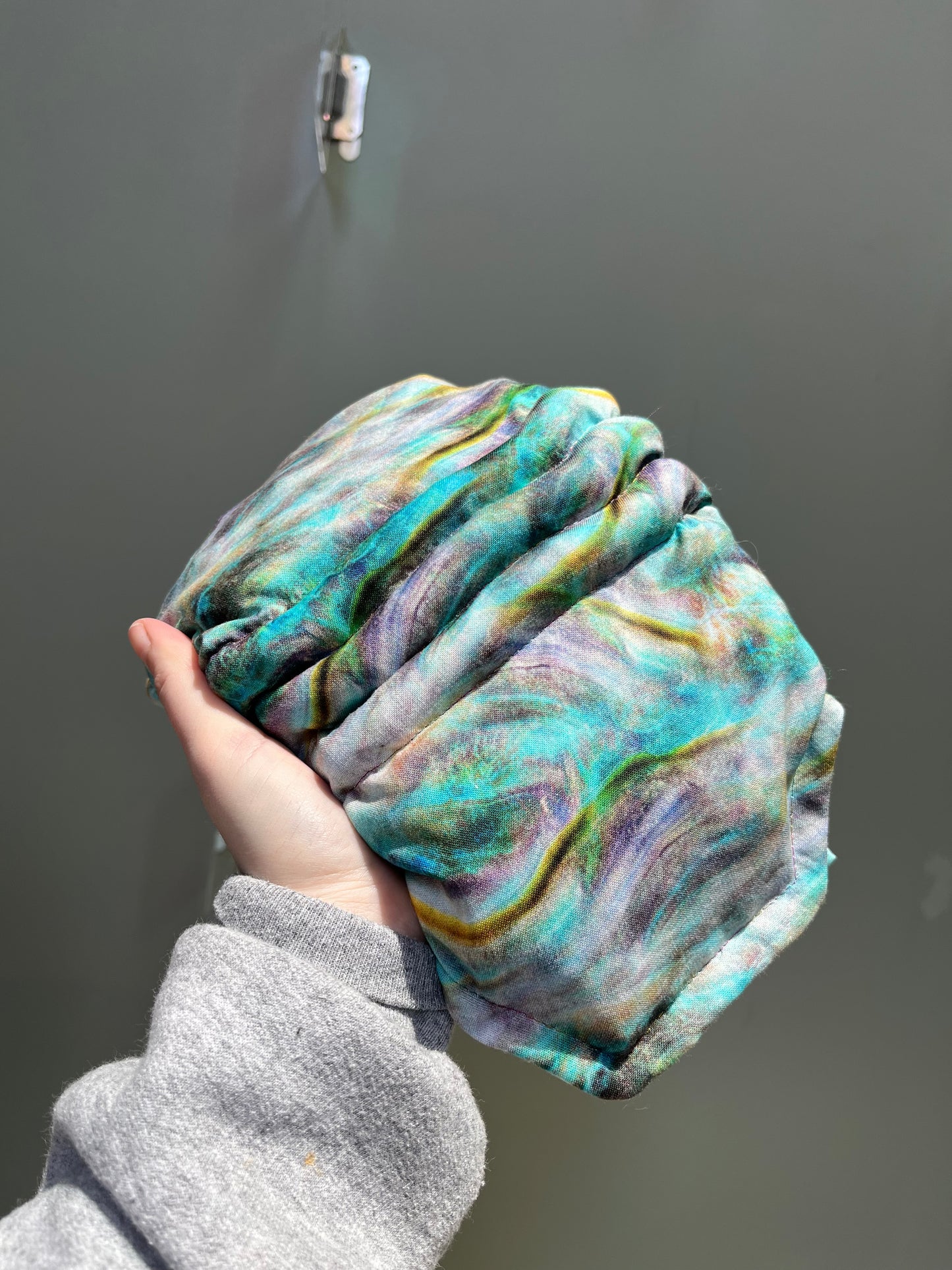 Zero: Mother of pearl (cotton) — Deep Pressure Therapy | Cooling Compression Shark