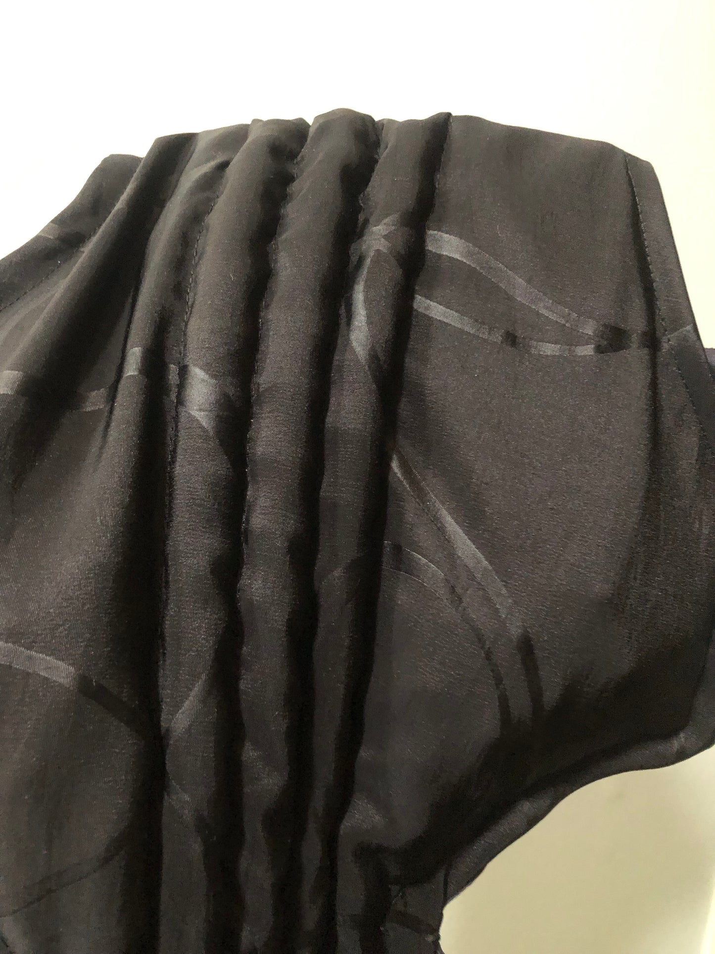 Zero left: Black belly (silk belly, blended top)— Deep Pressure Therapy | Cooling Compression Shark